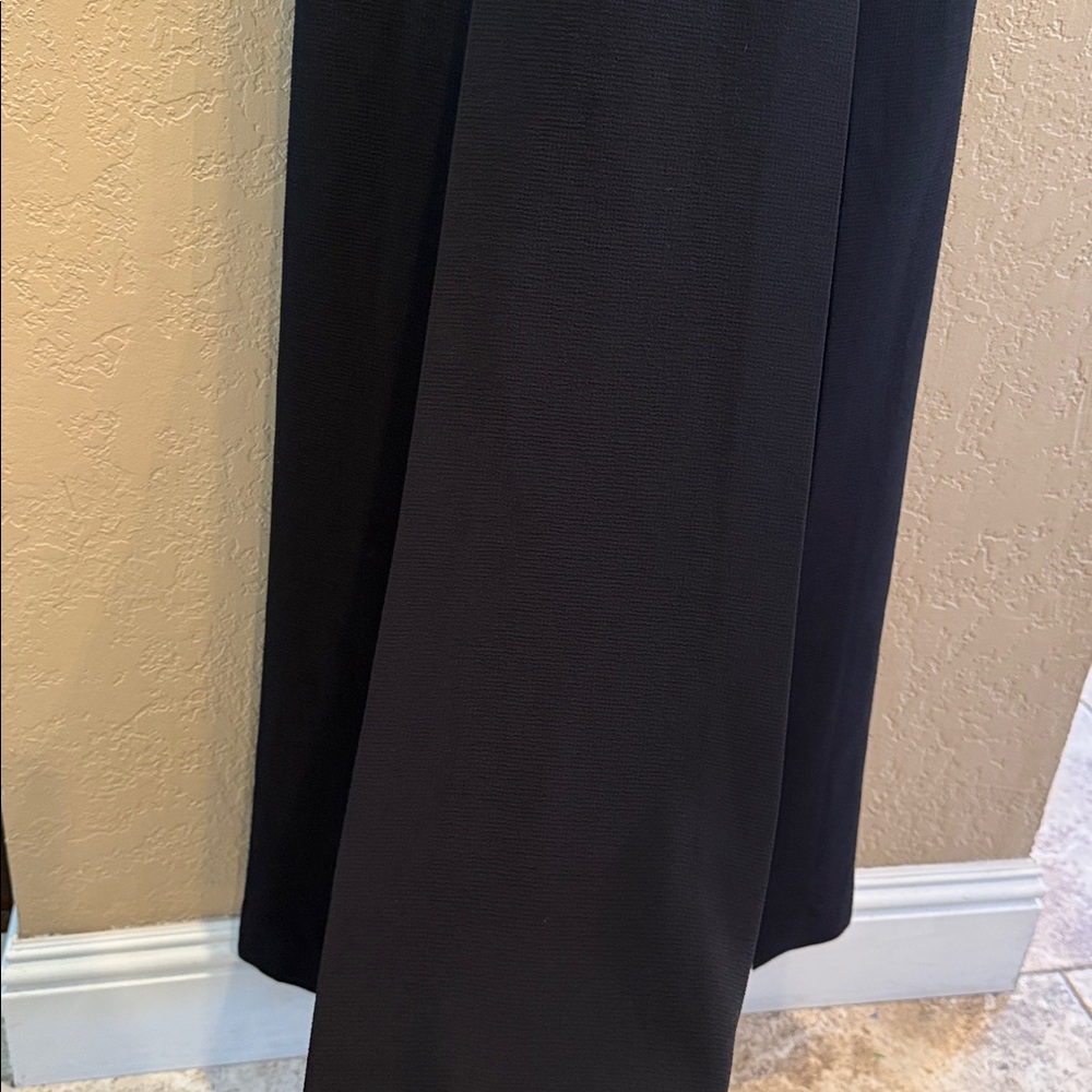 BCBG MaxAzria Black Lace Julia Crepe Gown Size 2 NEW - Picture 14 of 17